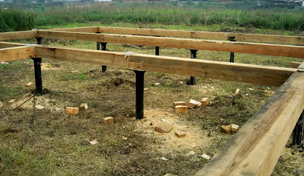 Установка винтового фундамента,установка винтовых свай для фундамента ...